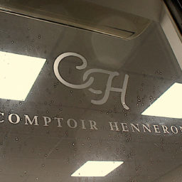 L'inauguration de Comptoir Henneron.